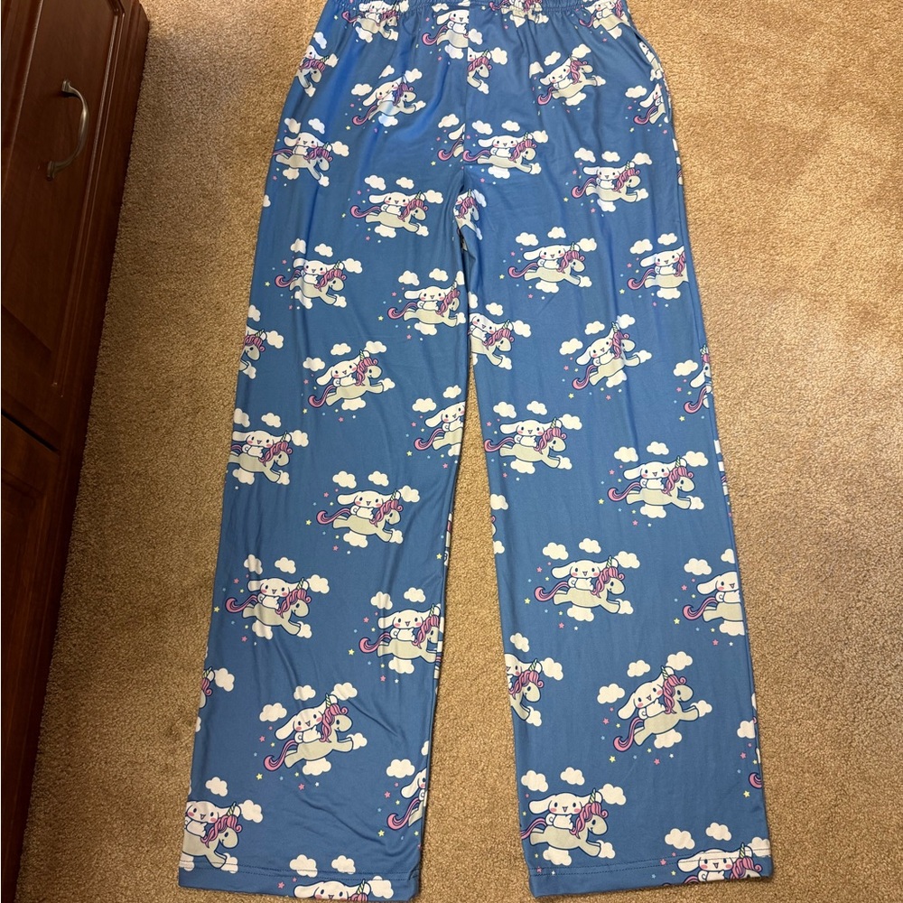 Like New Cinnamoroll Pajama Pants - Picture 4 of 4